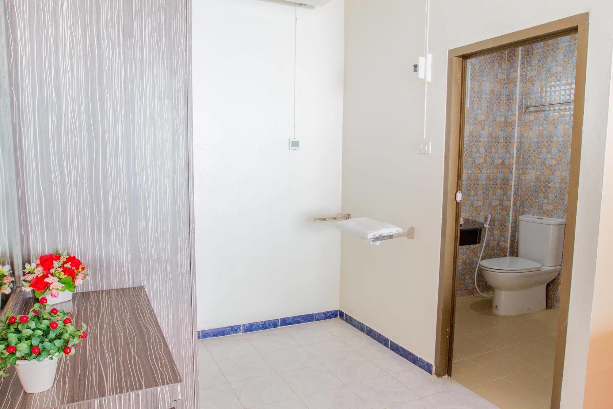 Hanuman Residence Phuket Екстериор снимка