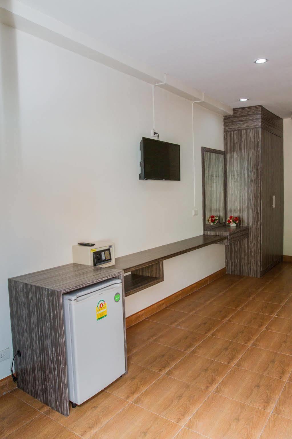 Hanuman Residence Phuket Екстериор снимка